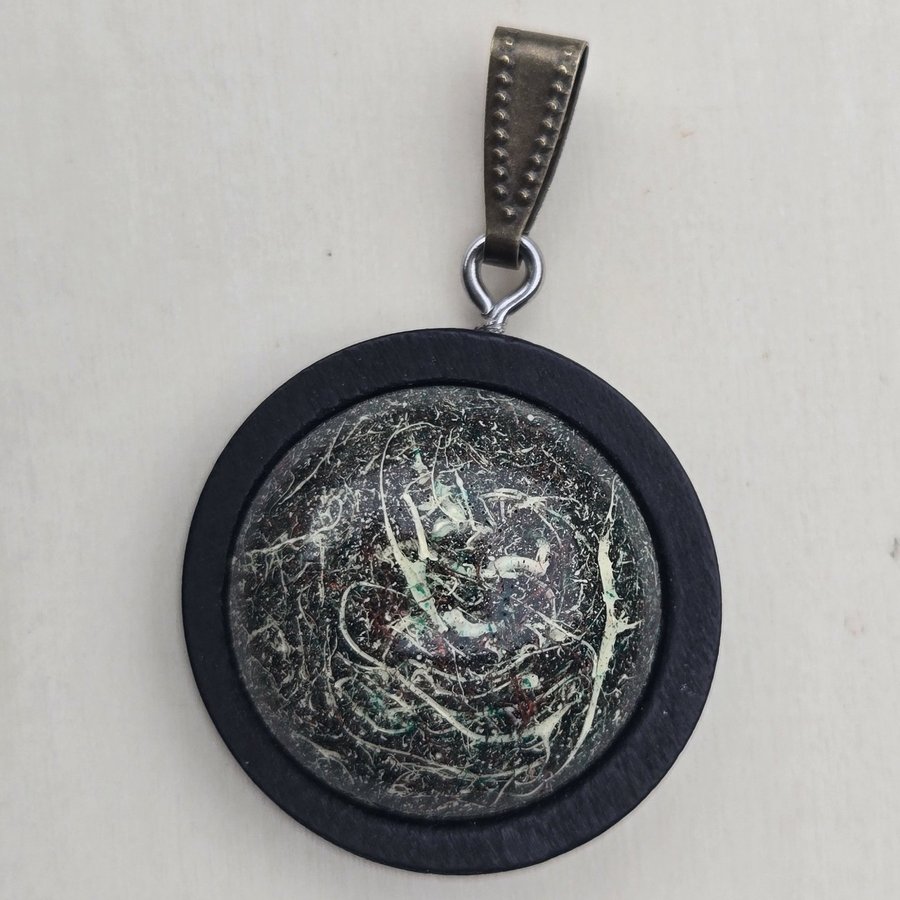 OW-1-07 pendant